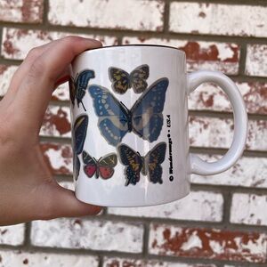 M Ware Wondermugs | Color-Changing Butterfly Mug, Vintage Style Gold Rim